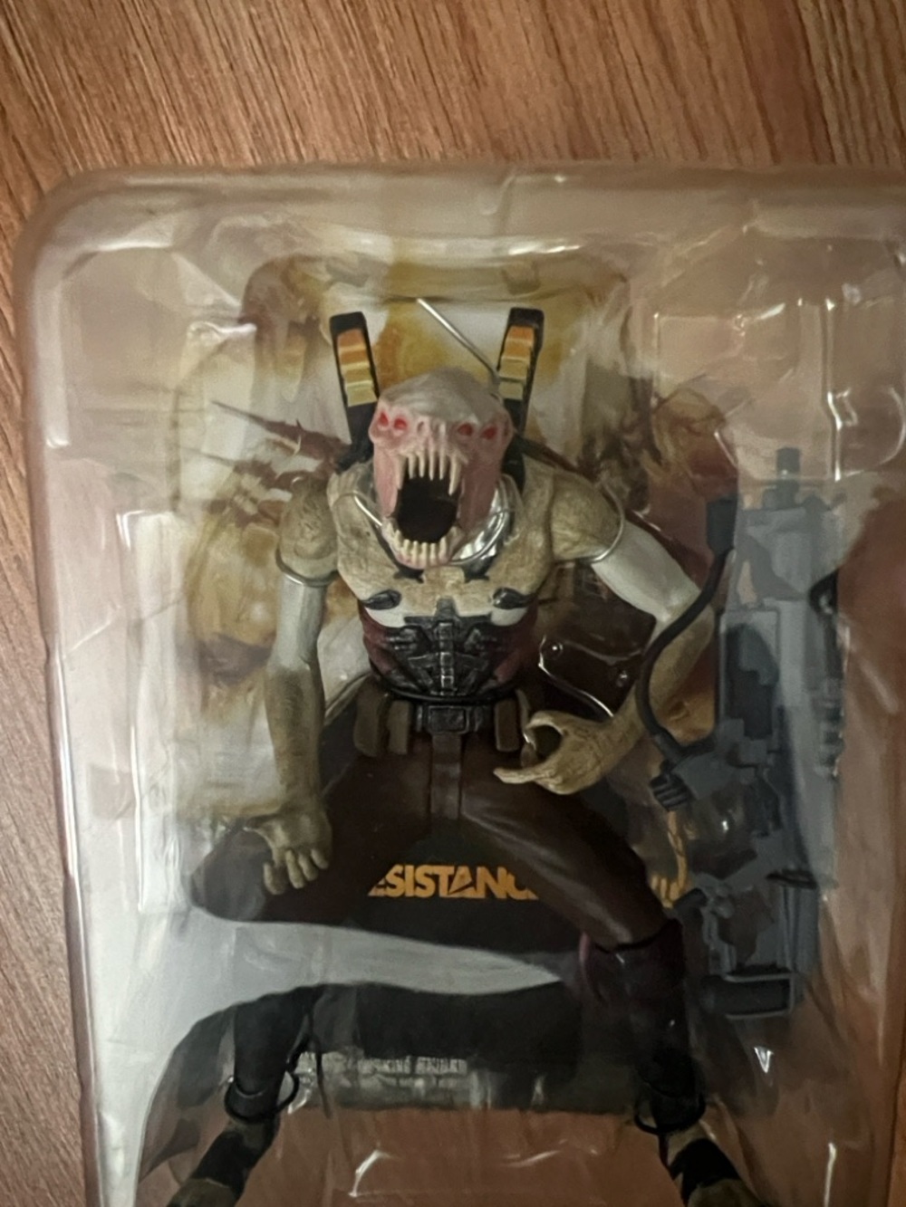 Resistance 2 collectors edition Action Figure